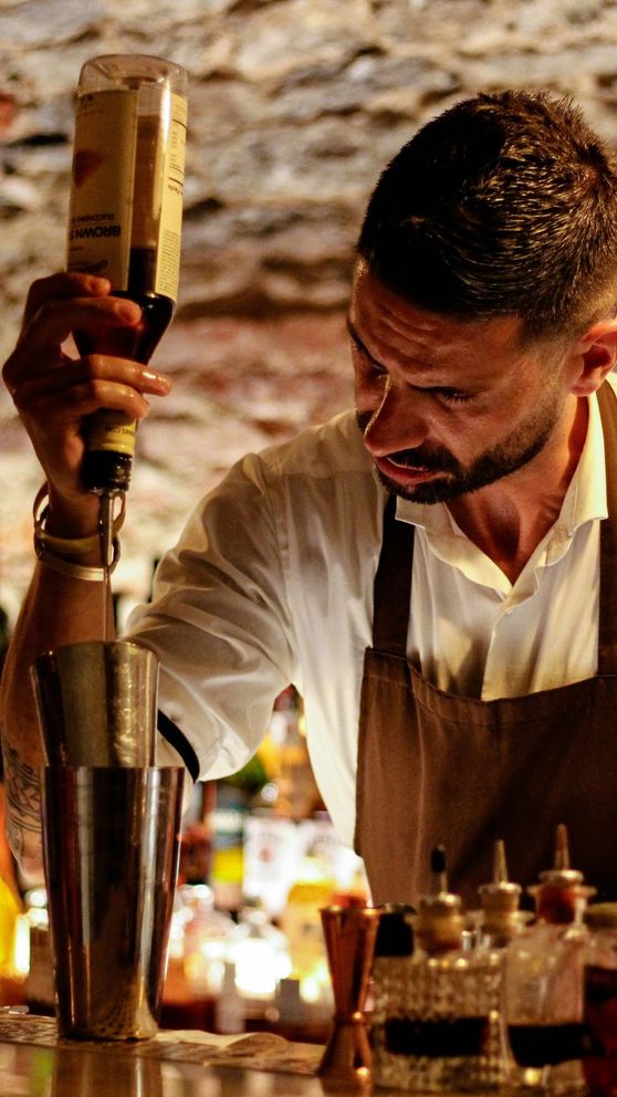 Wie wird man Barkeeper?